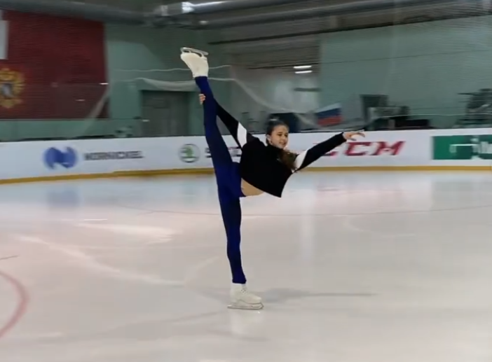 ИСТОЧНИК; https://www.instagram.com/kamilavalieva26/