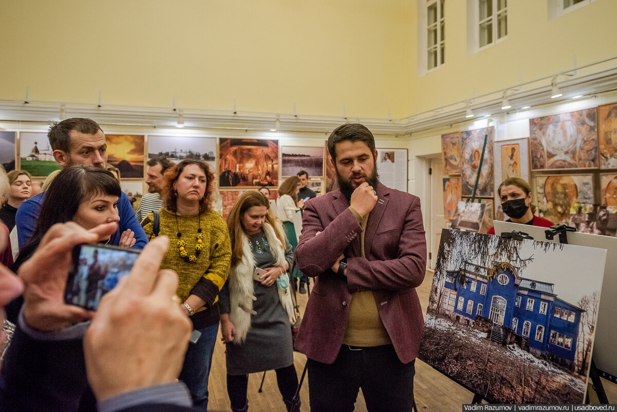 Современные художники участники в выставке в усадьбе архангельское. Музей подмосковья в истре. Истра музейно-выставочный комплекс. Выставки в усадьбах москвы. Выставки в усадьбах москвы.