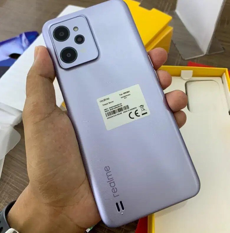 Realme C31
