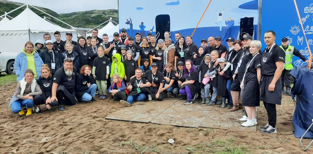 В 2022 году участниками гастронимической площадки фестиваля «Териберка» стали 30 кафе и ресторанов. Фото автора