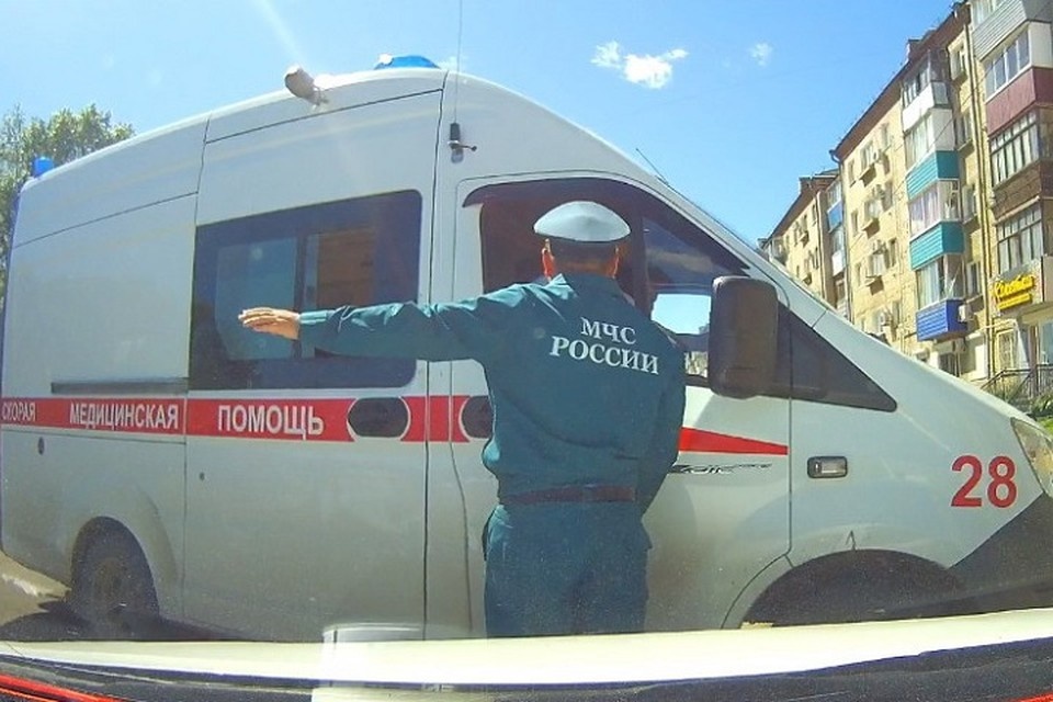     Спасатели вызвали на место скорую помощь  ГУ МЧС России по Хабаровскому краю