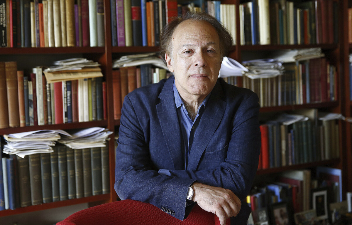    Хавьер Мариас  EPA-EFE/J. P. GANDUL