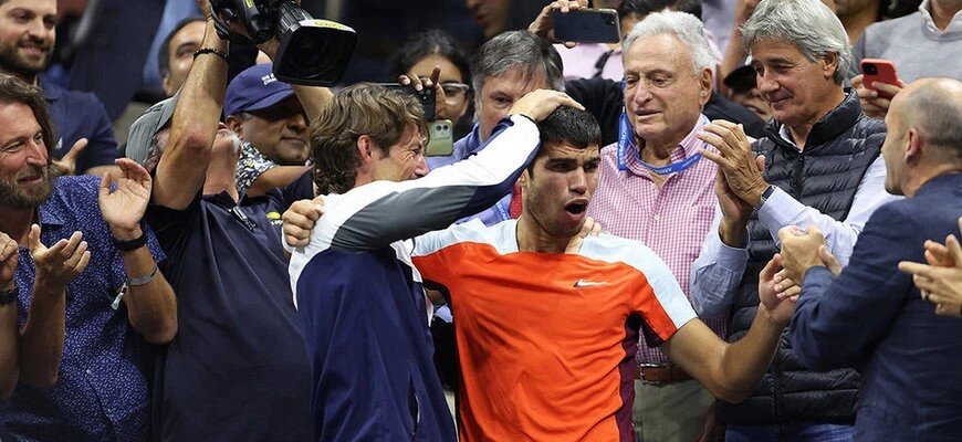 Карлос Алькарас победил на US Open © Julian Finney / Staff / Getty Images Sport / Gettyimages.ru