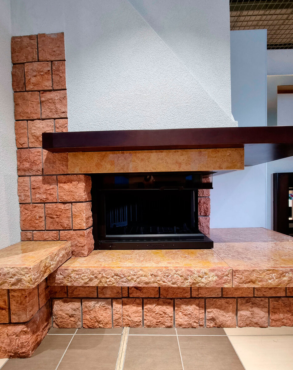 Облицовка CORALLO SX (EdilKamin) + топка TITANO PLUS N SX (EdilKamin)