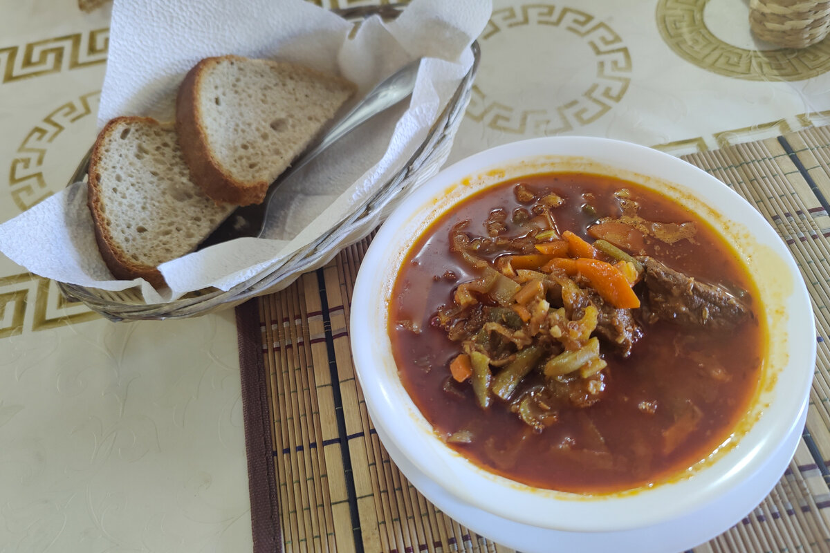 Гороховец. Кафе М7.