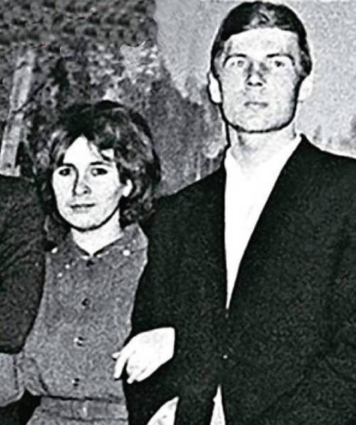 Скрин фото "Ретро.Тайны звёзд" /В. Гостюхин и та самая Наташа