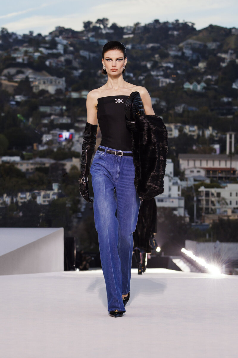 Versace Fall 2023 ready-to-wear