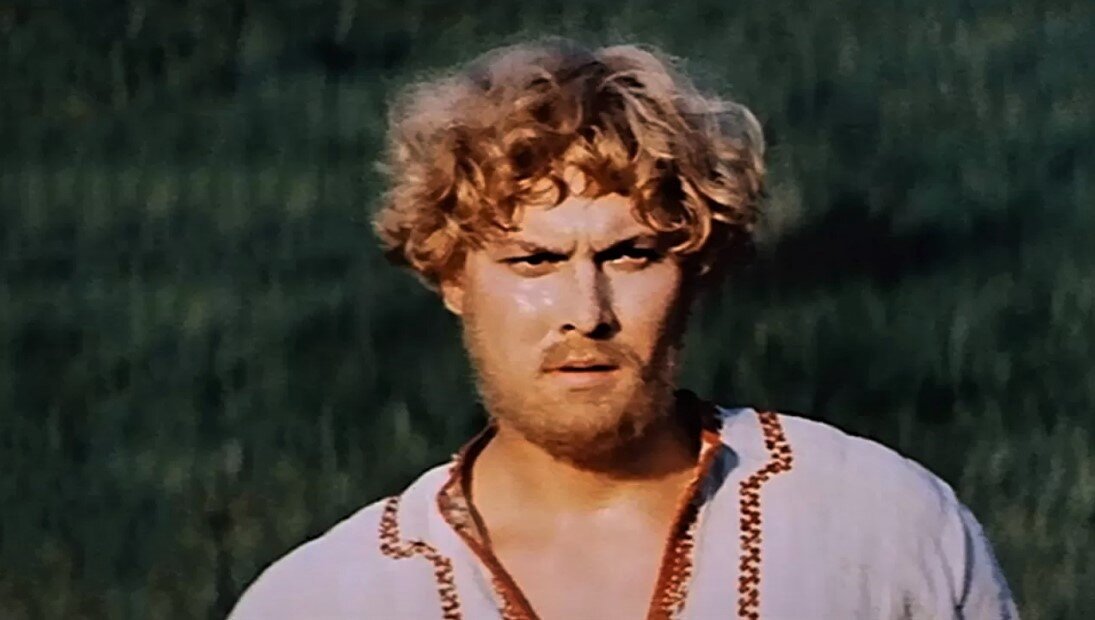 Кадр из фильма "Финист - Ясный сокол"