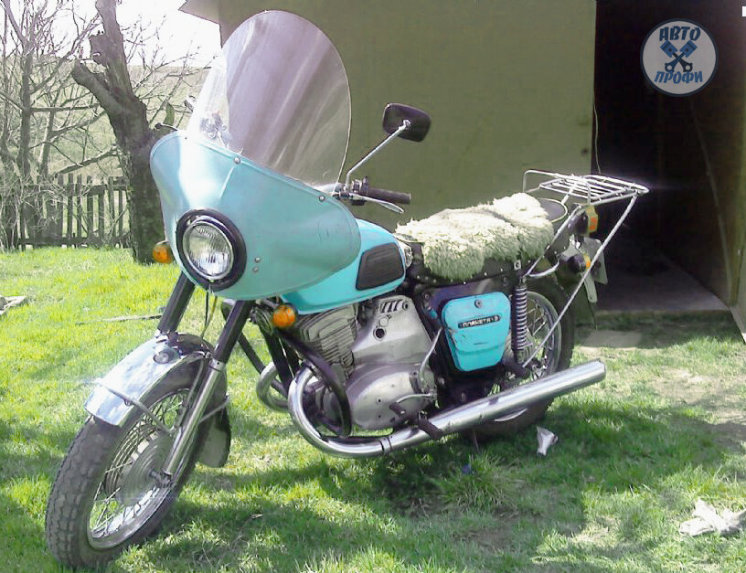 Живя в богом забытой деревушке и так сойдёт 