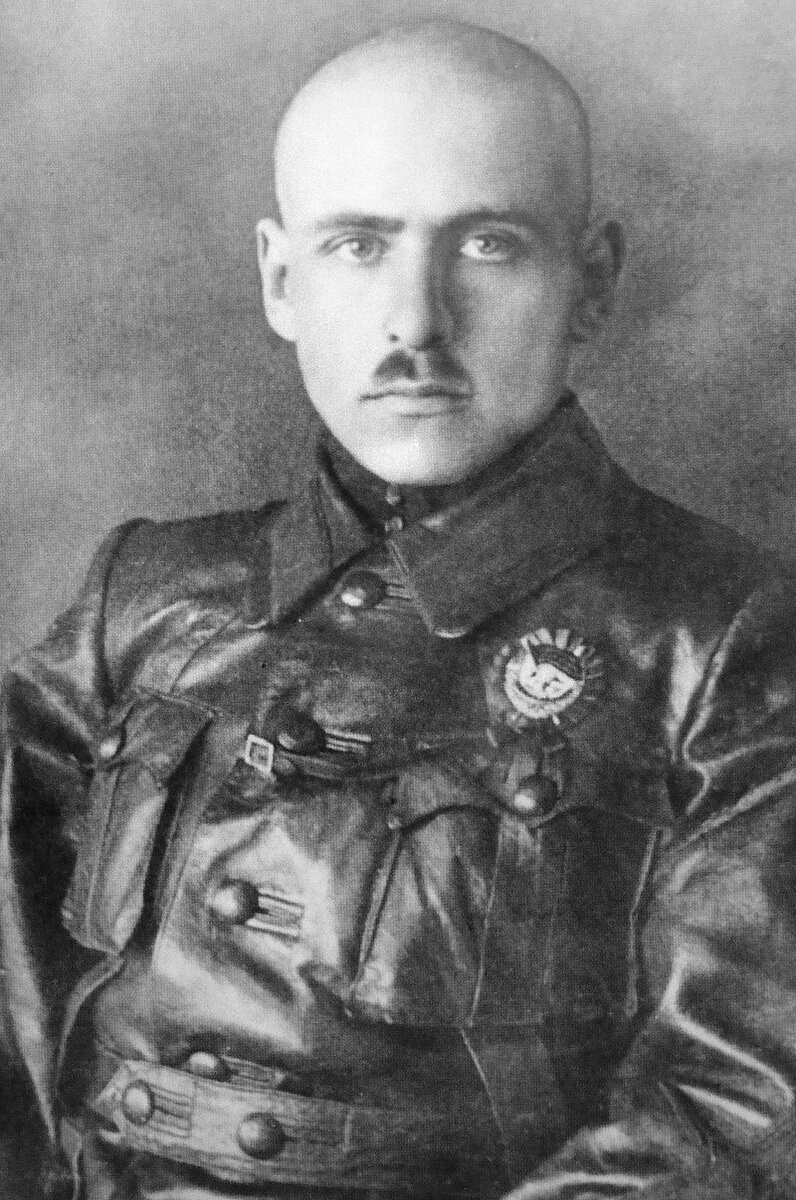 Военный министр Дальневосточной республики В.К.Блюхер. Общественное достояние.