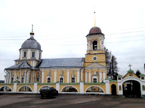 Дмитровск время. Храм Дмитрия Солунского Дмитровск. Храм Дмитрия Солунского Дмитровск ОРЛО. Церковь Дмитрия Солунского Дмитровск Орловский. Церкви в Дмитровске Орловском.