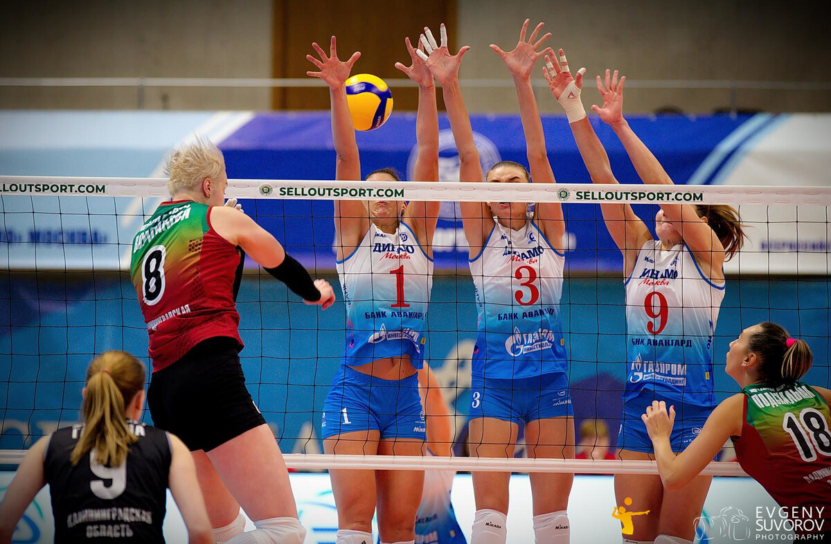 Сидячий волейбол. Шадинов волейбол. Волейбольная команда тгу. Тренер города кумертау по волейболу. Волейбол сидя для инвалидов.