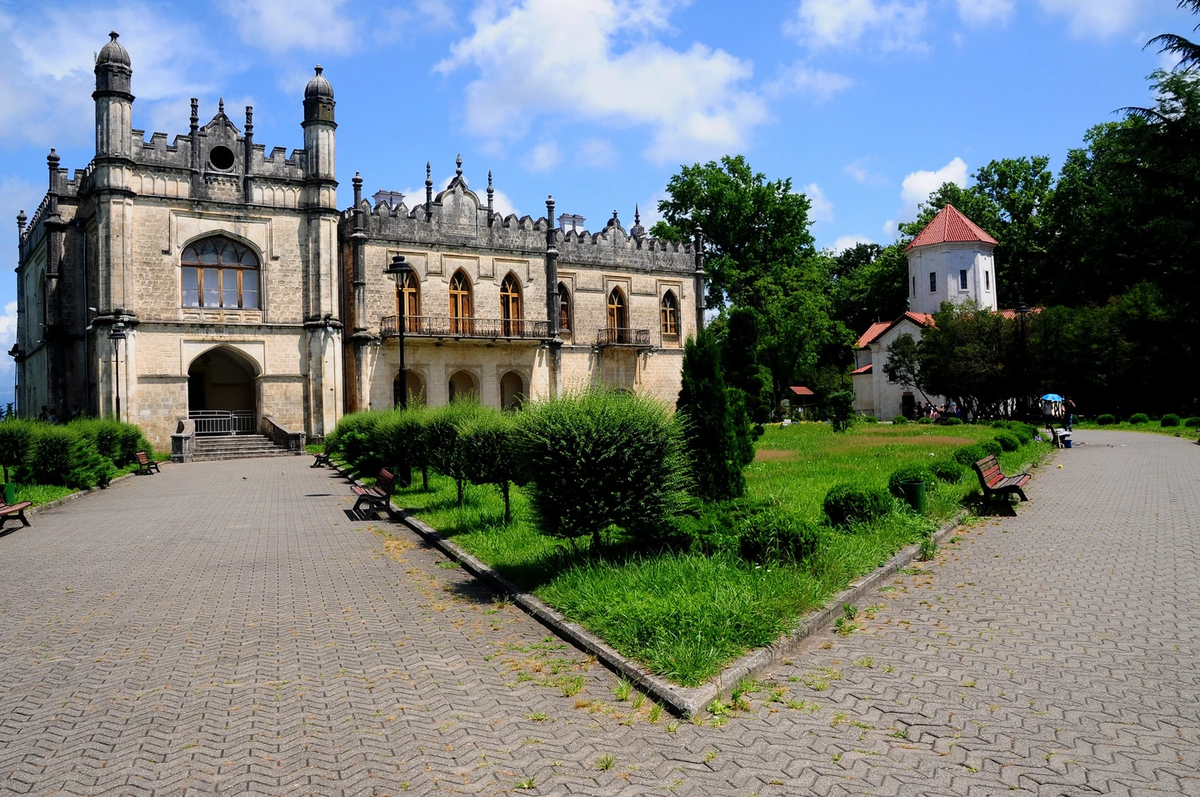 Дворец дадиани грузия фото