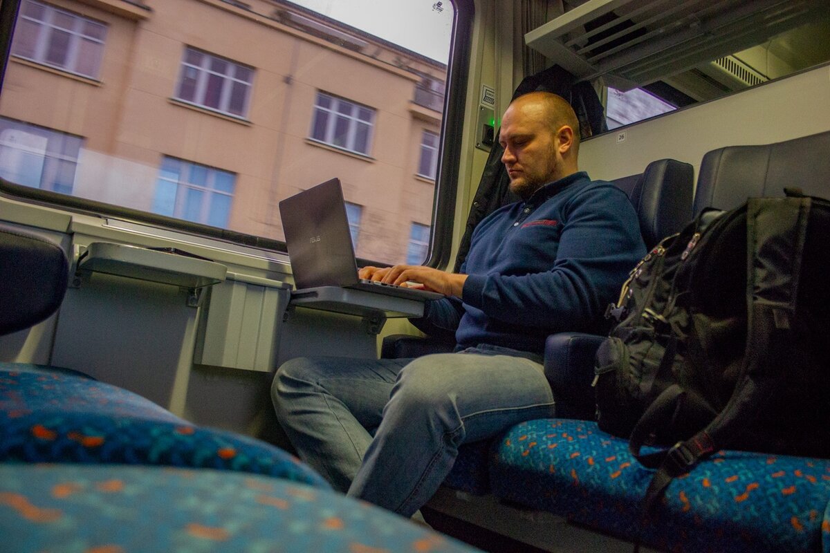 Сидячий плацкарт. Сидячий поезд. Сидячее купе. Купе плацкарт сидячие