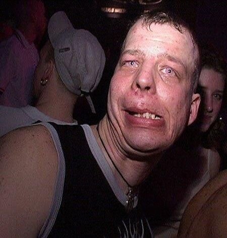 Заставил родить, чтобы бросить