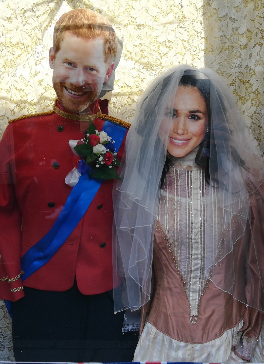 © Украшение домов г. Виндзор в день свадьбы Гарри и Меган