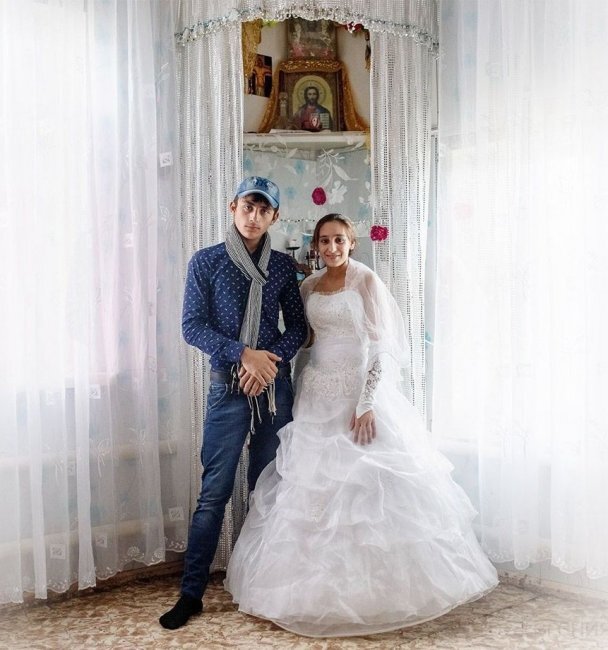 Как проходят цыганские свадьбы (20 фото)