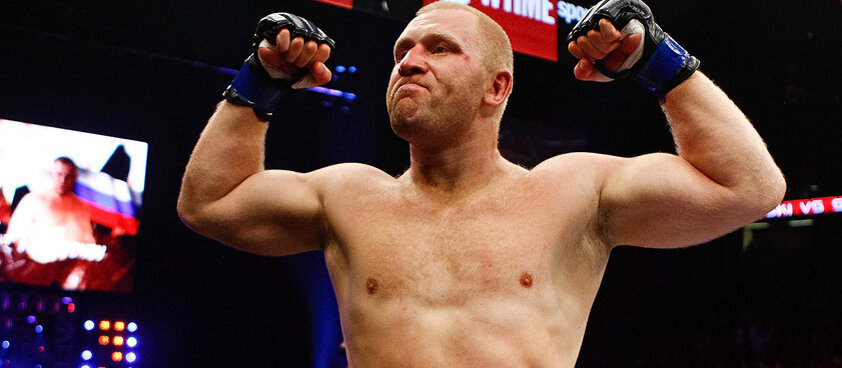 Всё ещё  строю ветеран по боям ММА.                            фото: открытые источники сети. 