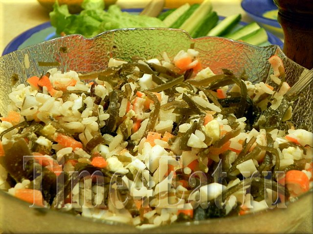 Салат с морской капустой