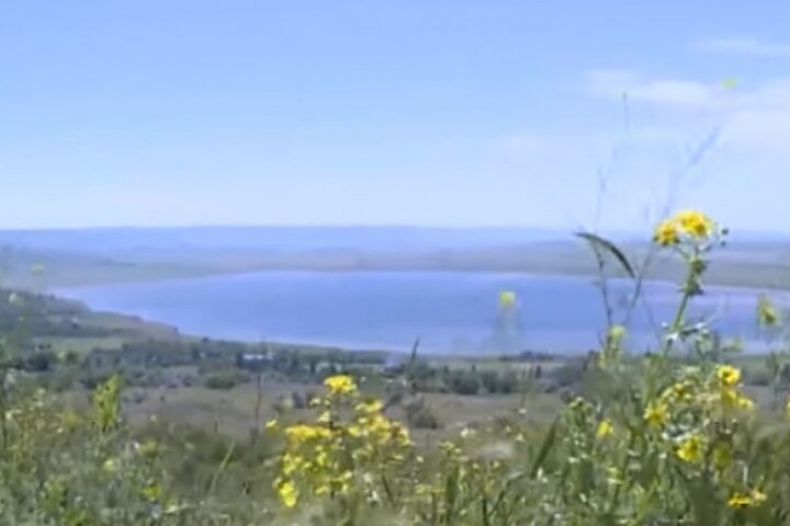 Вид на Солёное озеро. 