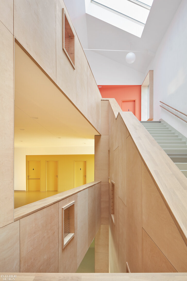 Листайте дальше и формируйте свою "насмотренность"