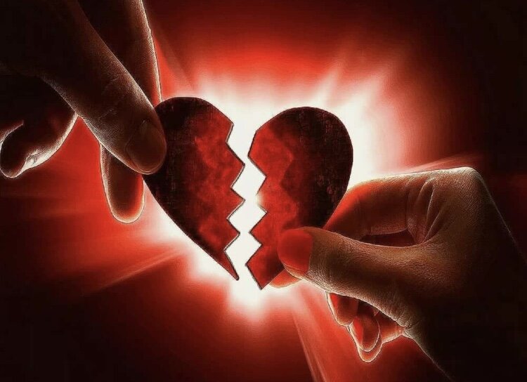 Добрый день,любимые подписчики и гости канала🌹 Давайте сегодня посмотрим какие у него чувства к вам,какие планы на вас и на соперницу.Все подробно разберём.Так как расклад общий,вы интуитивно поймёте ваша это история или нет,тк общий расклад может проиграться не у всех.Для личного расклада пишите в Вайбер или Вотсап +79099809969.