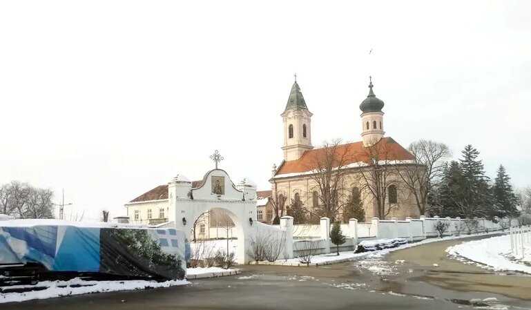 монастырь Фенек