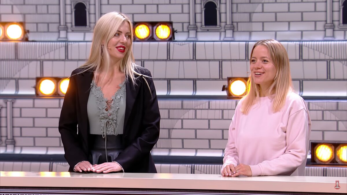 Обвинитель - сестра-двойняшка