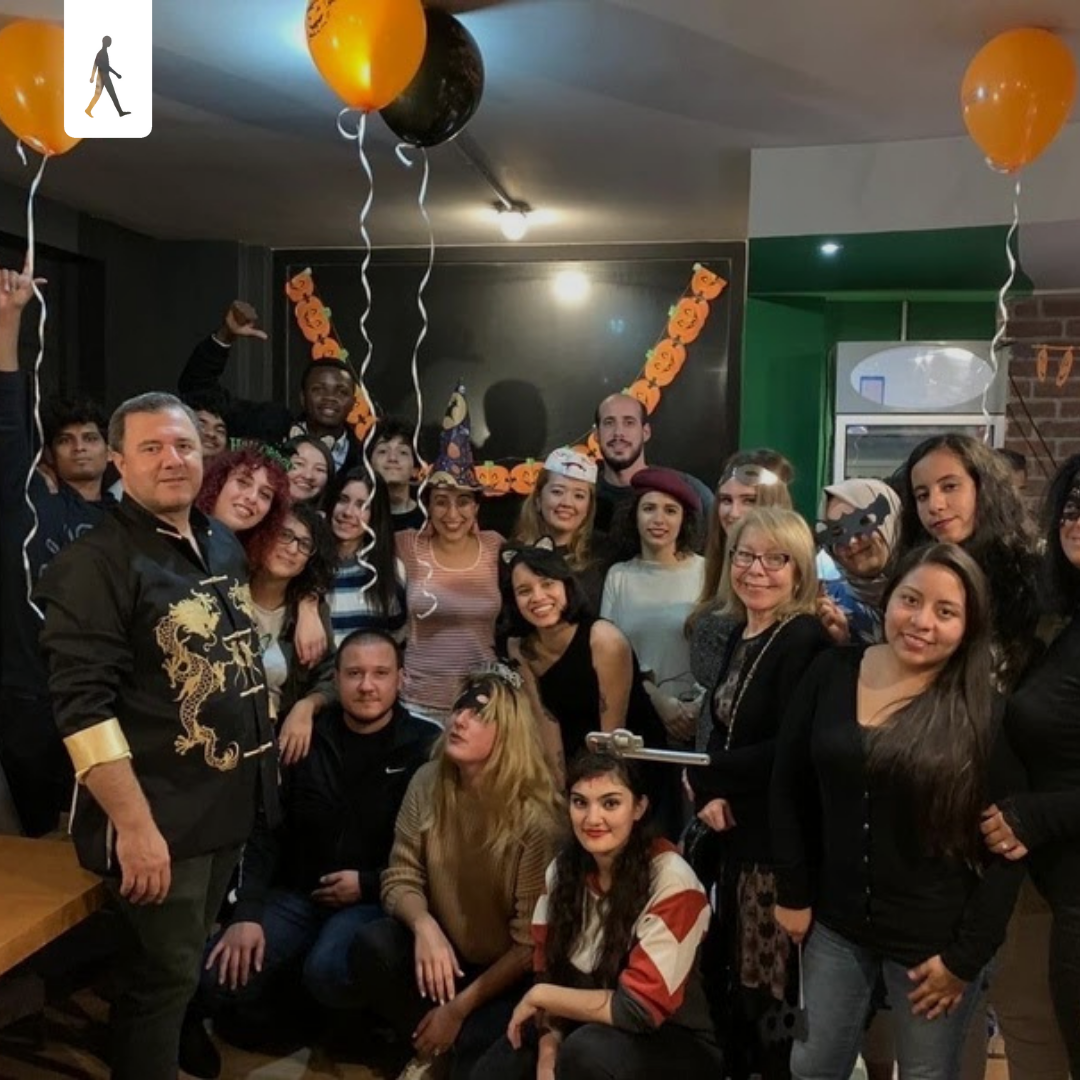 Фото стажера AIESEC на корпоративной вечеринке в Турции