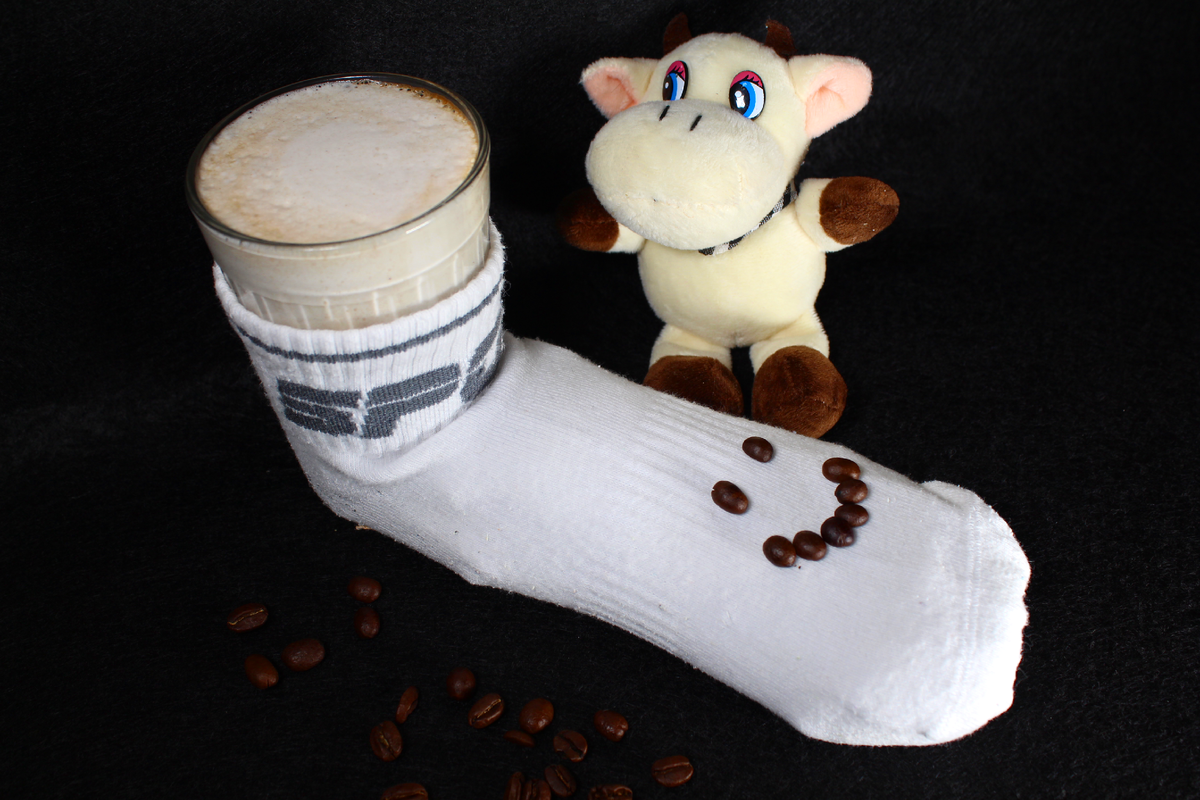 Шуточная подача кофе по-ковбойски