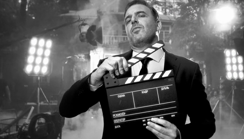 "В Бореньке чего-то нет" - кадр из сериала