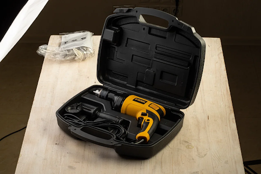 Ударная дрель. Кого она бьет и как поможет в ремонте?