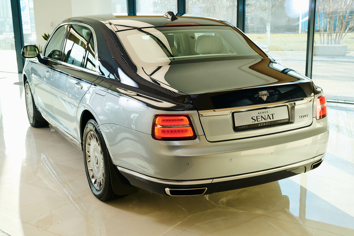 Aurus Senat s600 серебряная