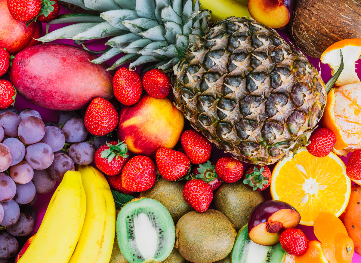Image by <a href="https://ru.freepik.com/free-photo/grapes-strawberries-pineapple-kiwi-apricot-banana-and-whole-pineapple_3630863.htm#query=%D1%84%D1%80%D1%83%D0%BA%D1%82%D1%8B&position=6&from_view=search">Freepik</a>