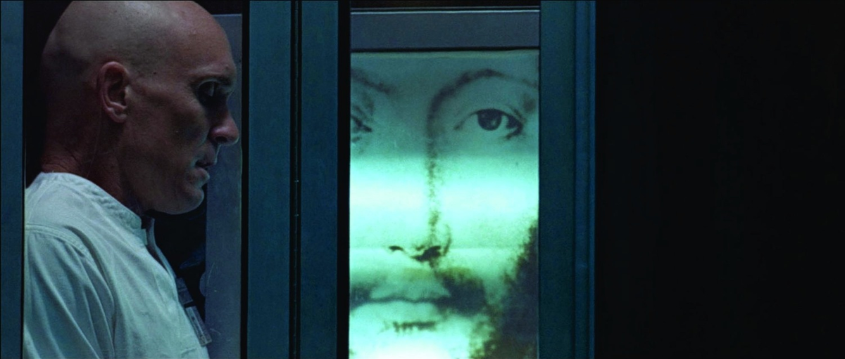 Кадр из фильма "ТНХ 1138" (1971 г., реж. Джордж Лукас)