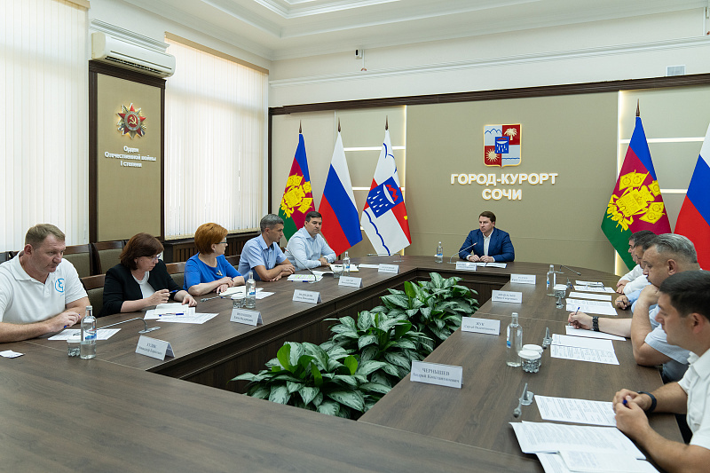 Глава Сочи Алексей Копайгородский провел заседание комиссии по безопасности дорожного движения