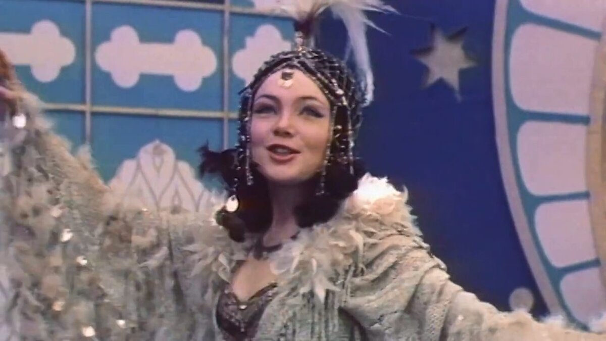 Марина зудина милолика. После дождичка в четверг фильм 1985 жар птица. После дождичка в четверг фильм жар птица. Зудина милолика. После дождичка в четверг птица.