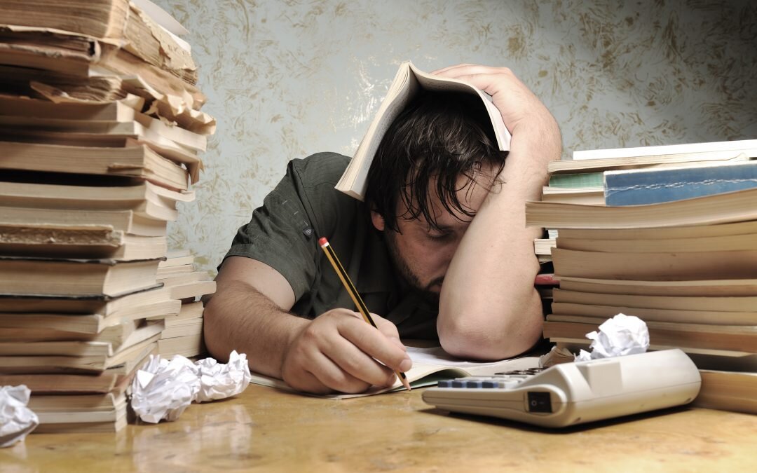 Кто может списать долги и кредиты в 2023 году?