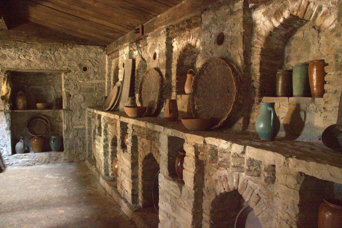 У других не хуже, у других по-другому