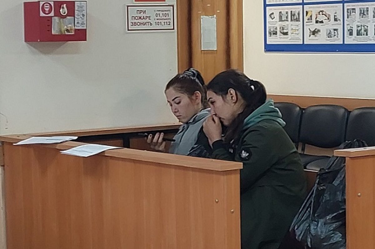    На Камчатке суд своим решением выдворил четырех мигрантов из страны