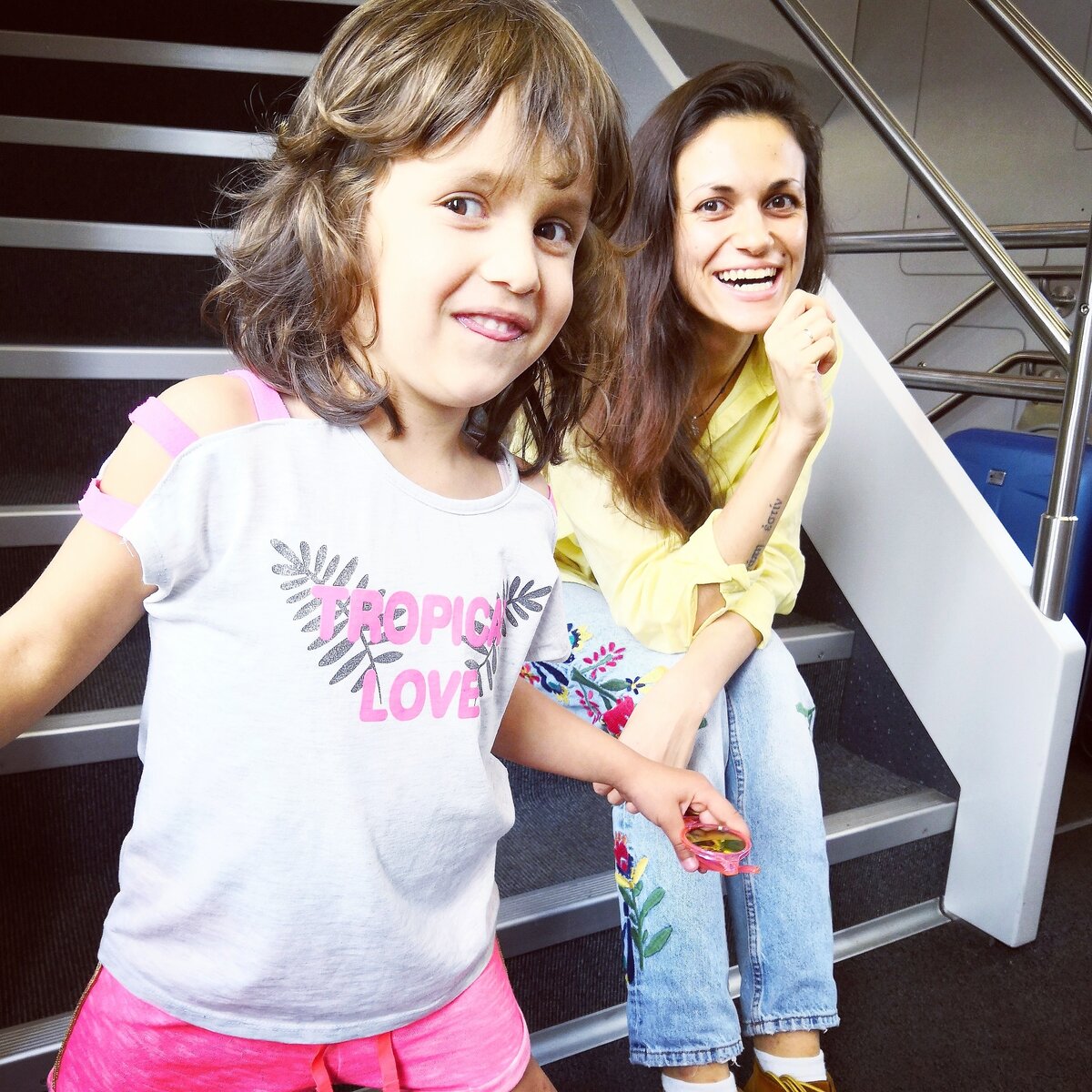 С новой подружкой в двухэтажном поезде Тбилиси-Батуми, Грузия