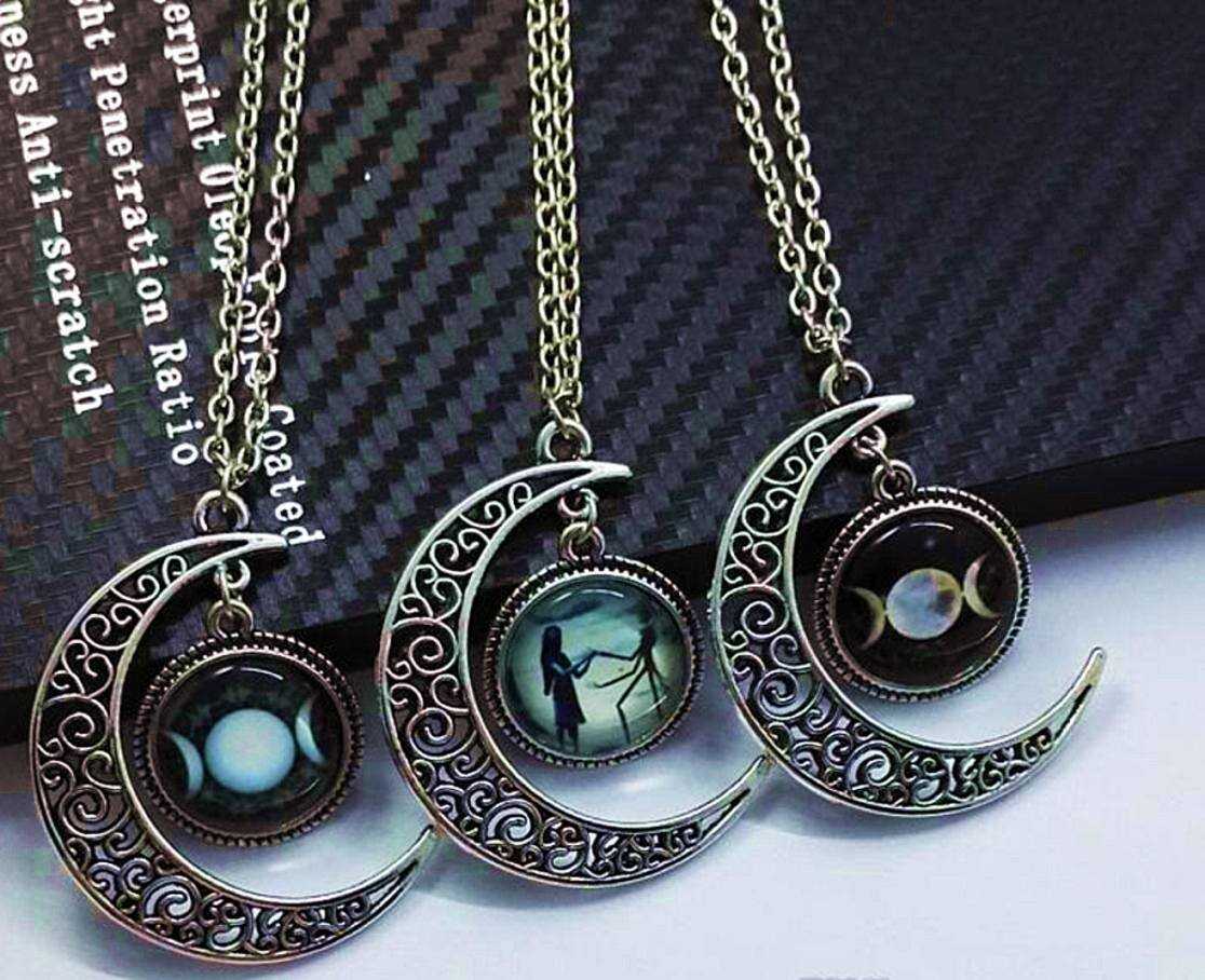 Талисманы Луны для защиты