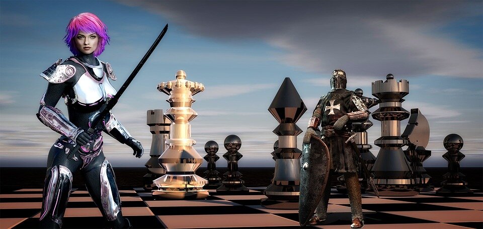 Сегодня нарушу традицию, и вместо блокнотика с ручкой, будет крутая дева с мечом