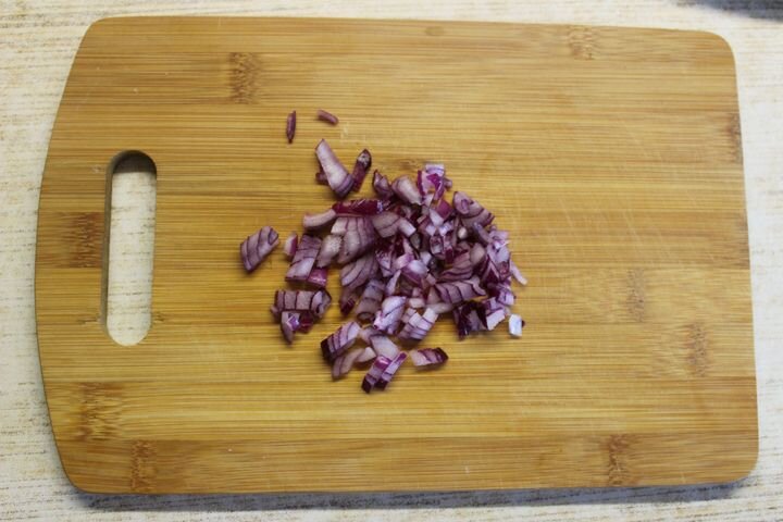 Лепешки на сковороде с мясным фаршем и сыром (пошаговый рецепт с фото)