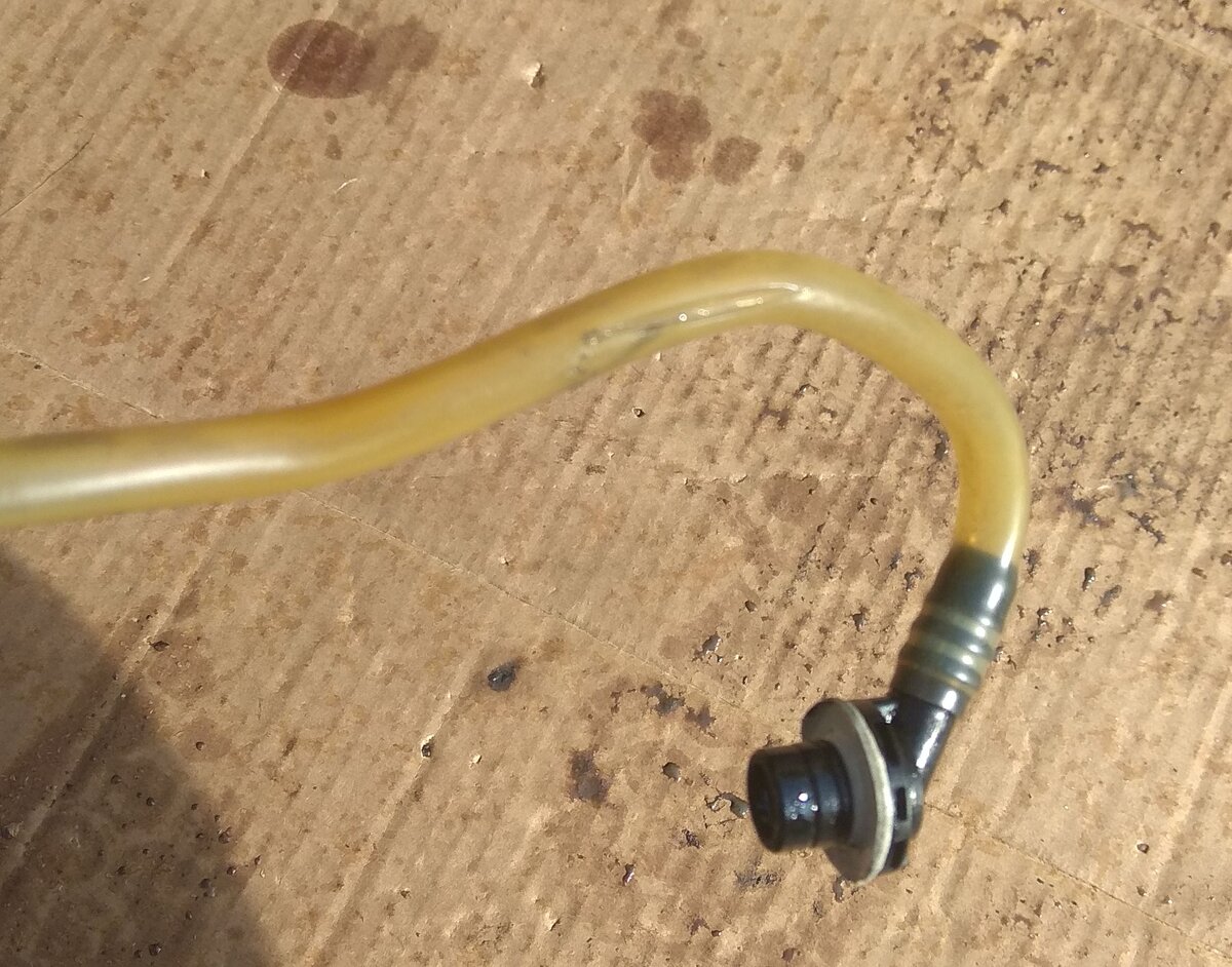 болт трубки турбокомпрессора подачи масла m10 mercedes-benz sprinter 2. трубка подачи масла в турбину 602 спринтер. топливные трубки мерседес спринтер 2. мерседес спринтер трубка. Mercedes sprinter 906 топливная трубка.