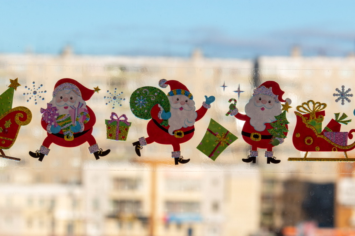 Это моё окошко нынешней зимой.