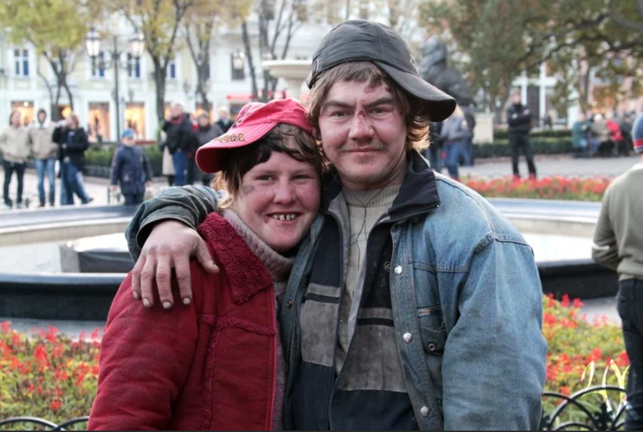 2 бича