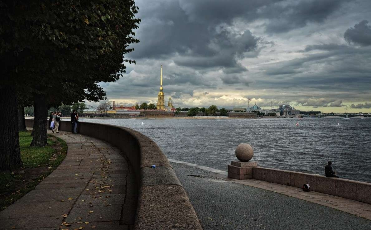 Питерская набережная фото