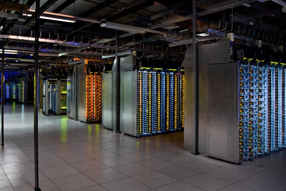 Офис Google,серверная часть.