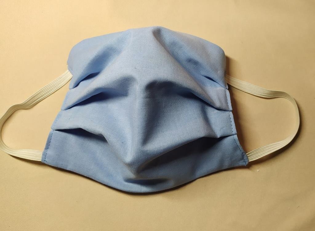 Защитная маска из ткани без выкройки и долгих расчетов
